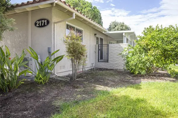 2171 Via Mariposa #Q, Laguna Woods, CA 92637