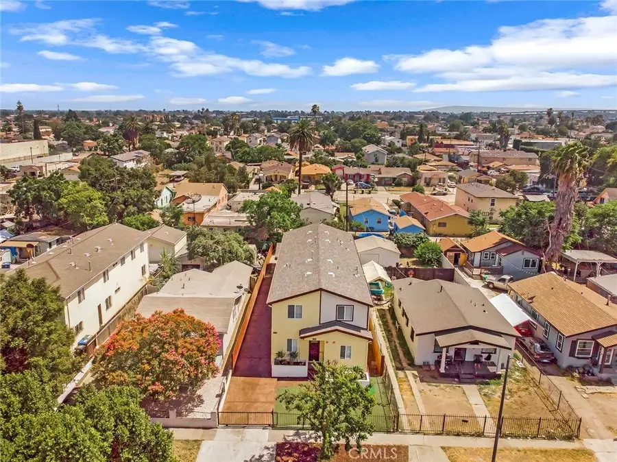 330 E 101st Street, Los Angeles, CA 90003 - Image #2