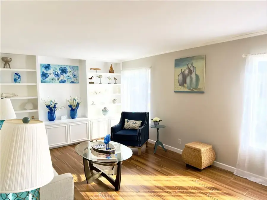 8142 Foxhall Drive, Huntington Beach, CA 92646 - Image #2