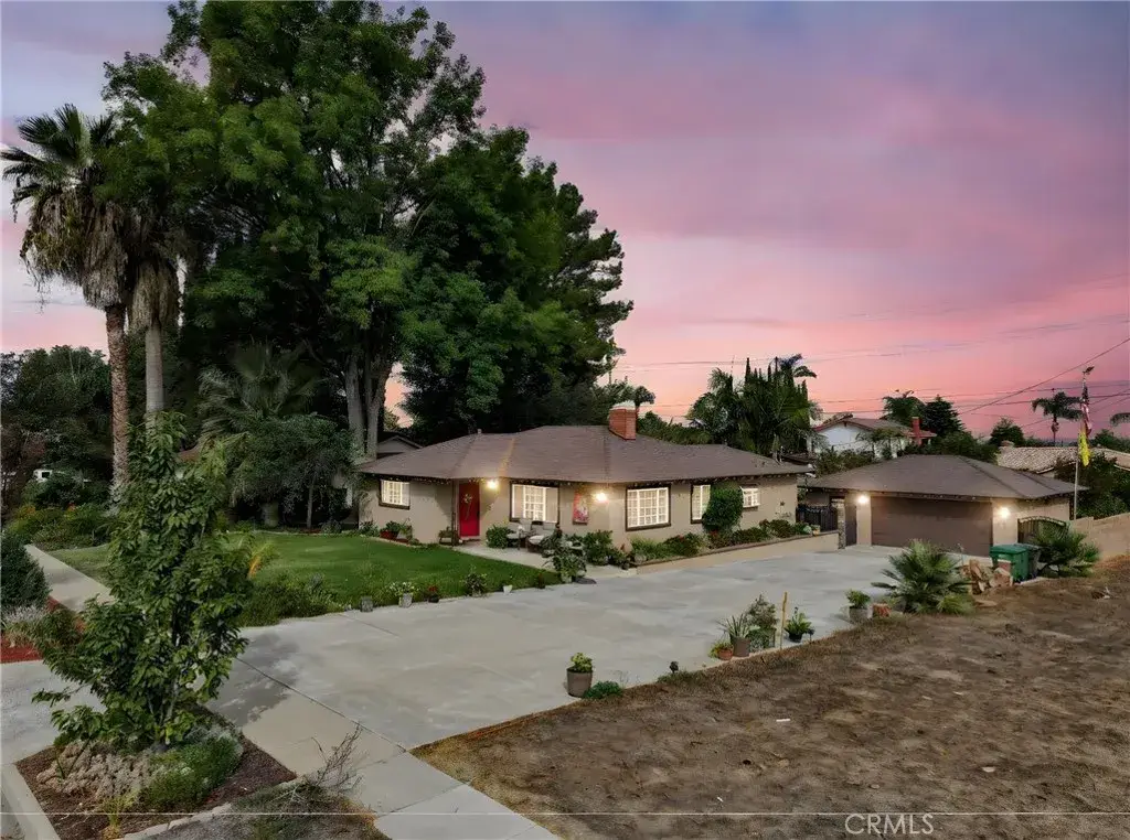 951 W Kendall, Corona, CA 92882 - Image #1