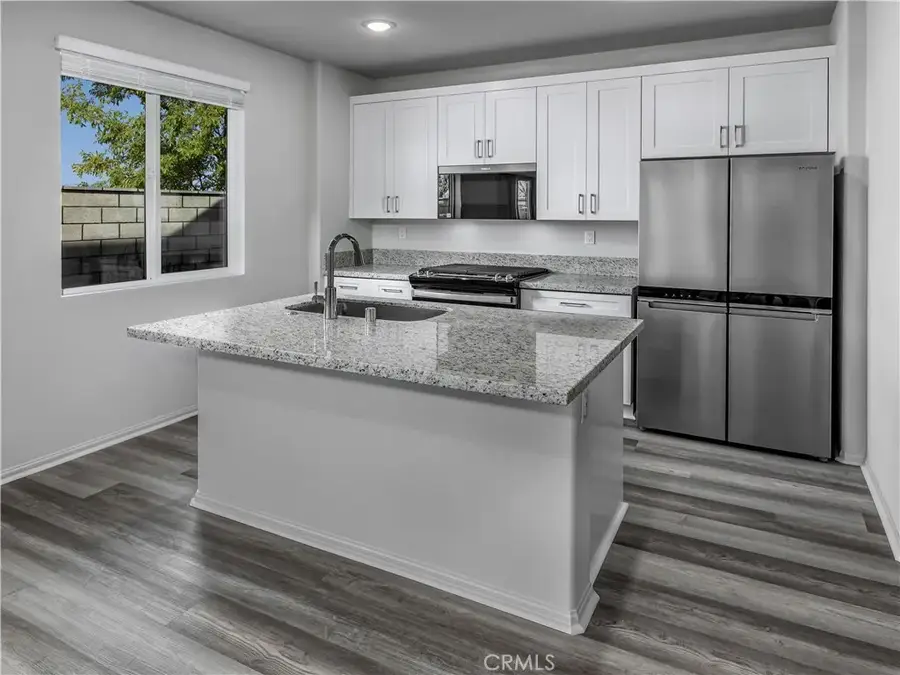 28500 Via Priorat, Temecula, CA 92591 - Image #2