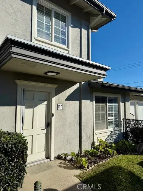 1845 Anaheim Avenue #19D, Costa Mesa, CA 92627 - Image #3