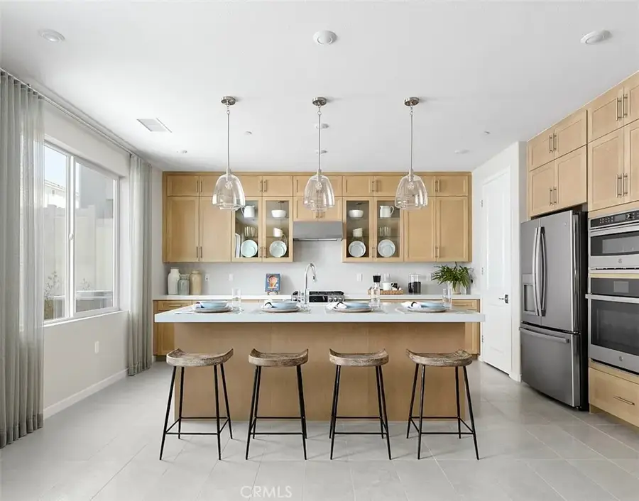 18208 Aerie Way, Santa Clarita, CA 91350 - Image #2