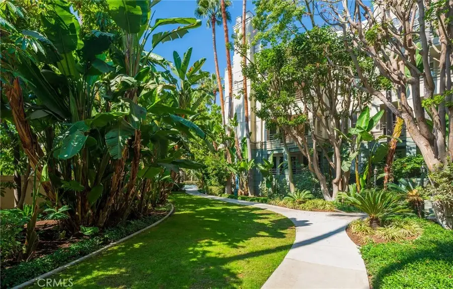 2233 Martin #202, Irvine, CA 92612 - Image #2