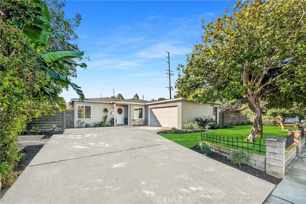 302 Cleveland, Huntington Beach, CA 92648 - Image #1
