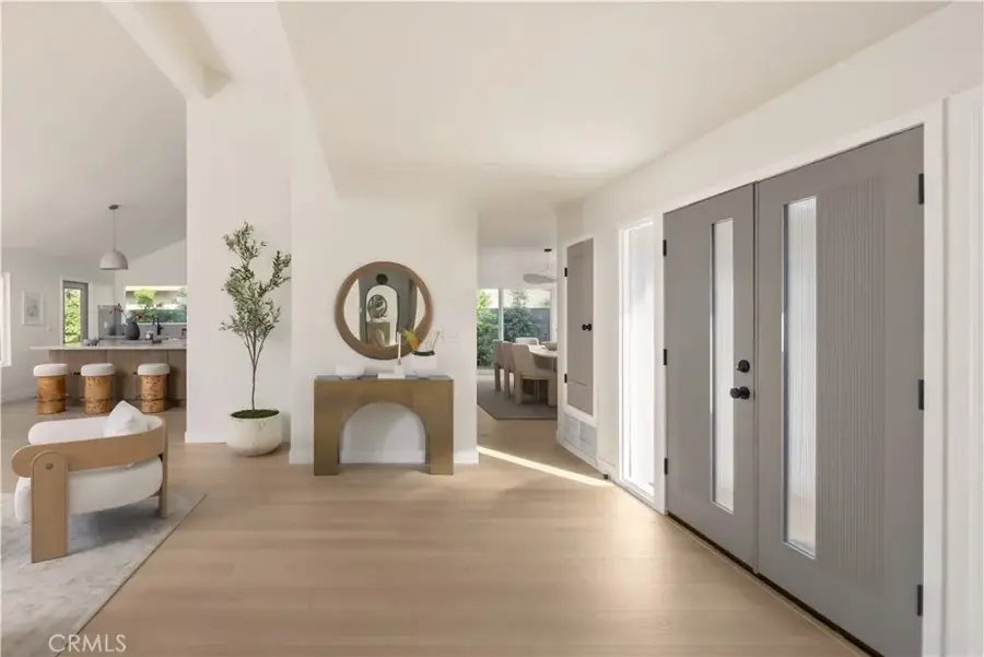 17841 Lucero, Tustin, CA 92780 - Image #3