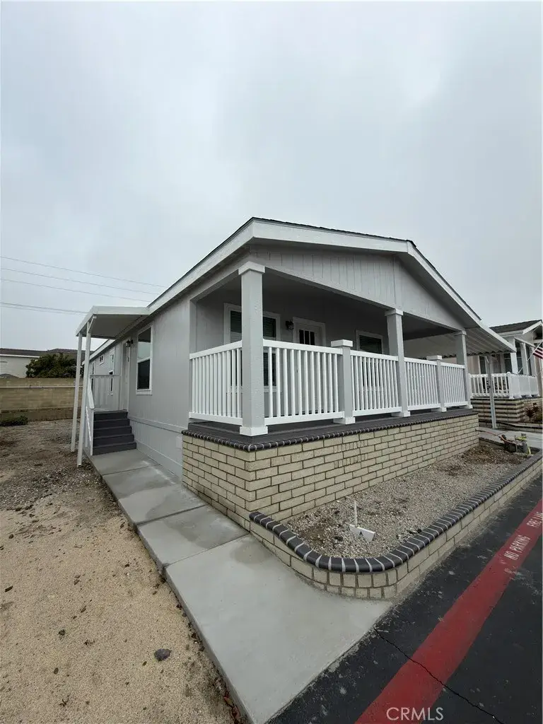 9850 Garfield Ave #18, Huntington Beach, CA 92646 - Image #2