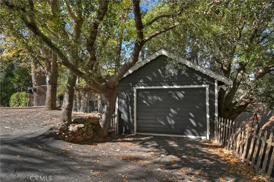 912 Berne, Crestline, CA 92325 - Image #2