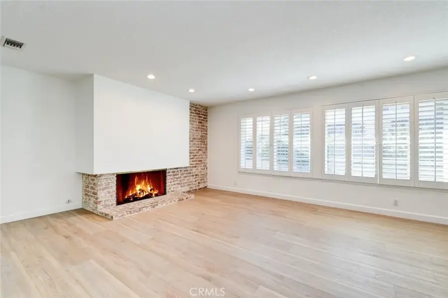 916 Boxwood, Fullerton, CA 92835 - Image #2