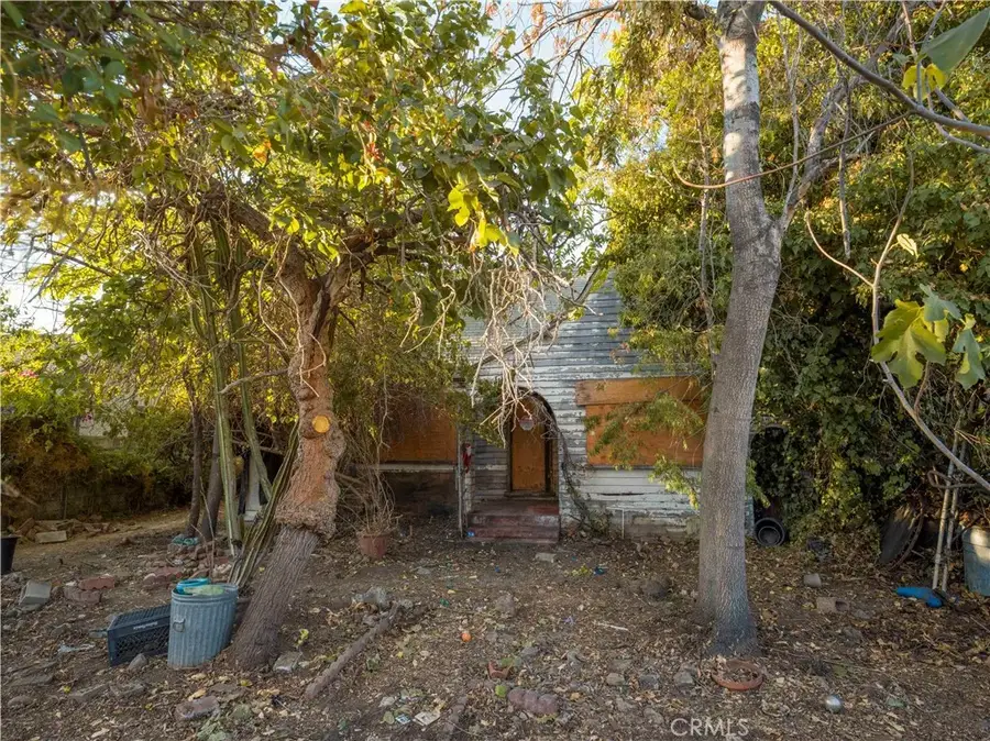 11232 Tiara, North Hollywood, CA 91601 - Image #2