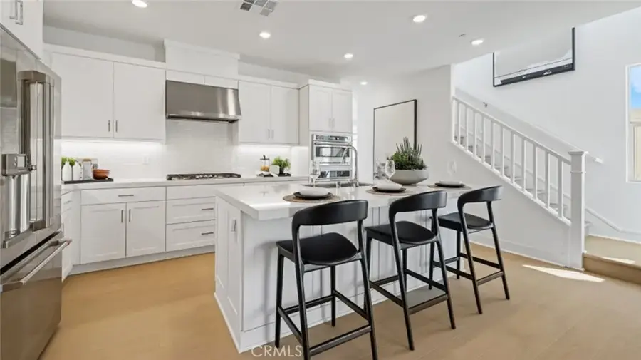 748 Edward Scholle Drive, Camarillo, CA 93010 - Image #2