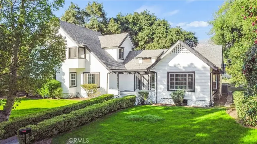 379 Buena Loma, Altadena, CA 91001 - Image #2