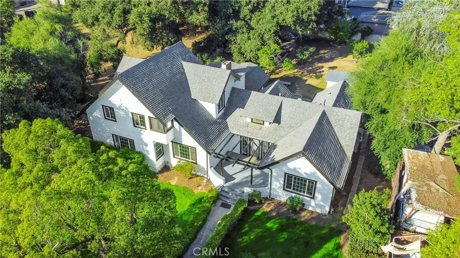 379 Buena Loma, Altadena, CA 91001 - Image #3