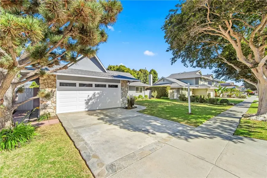 6171 Gumm, Huntington Beach, CA 92647 - Image #3