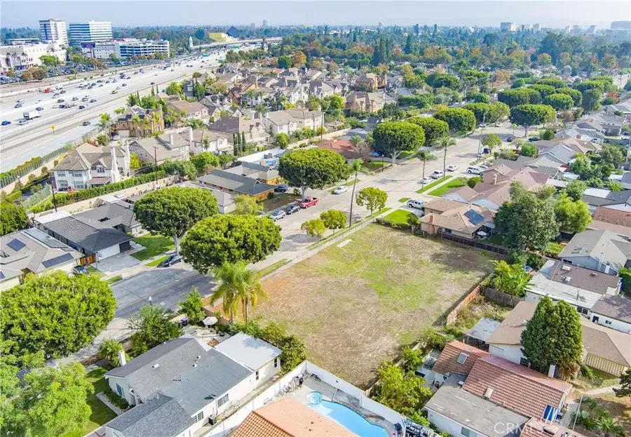 2828 N Flower, Santa Ana, CA 92706 - Image #3