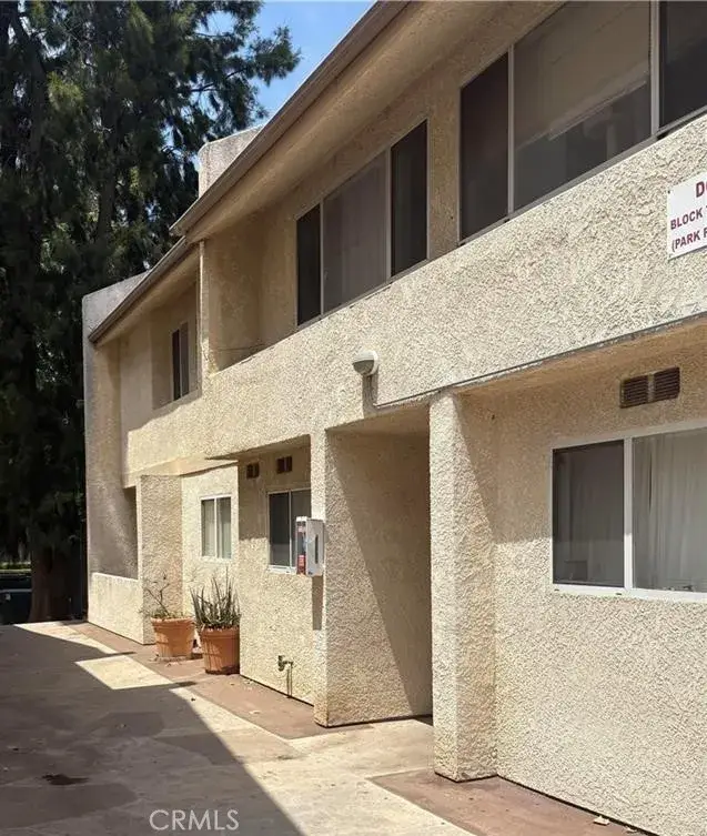 7651 Reseda #12, Reseda, CA 91335 - Image #2
