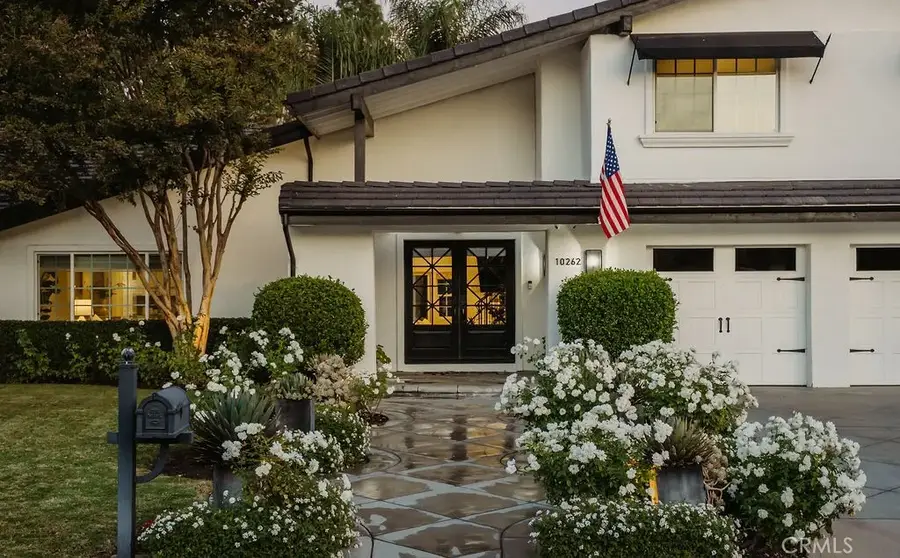 10262 Old Lamplighter Lane, Villa Park, CA 92861 - Image #2