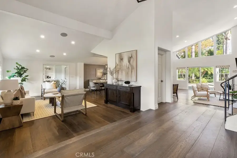 10262 Old Lamplighter Lane, Villa Park, CA 92861 - Image #3