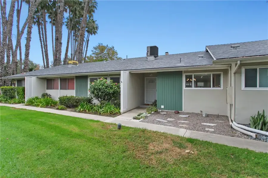 1404 N Tustin #E2, Santa Ana, CA 92705 - Image #3