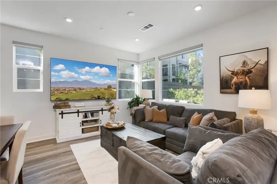 745 Hazel Dr, Rancho Mission Viejo, CA 92694 - Image #3