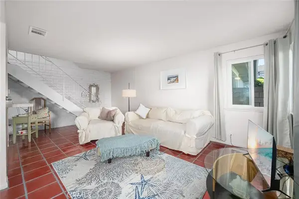 16393 Del Oro #123, Huntington Beach, CA 92649