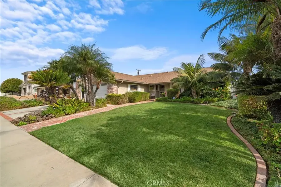 17384 Oak Street, Fountain Valley, CA 92708 - Image #2