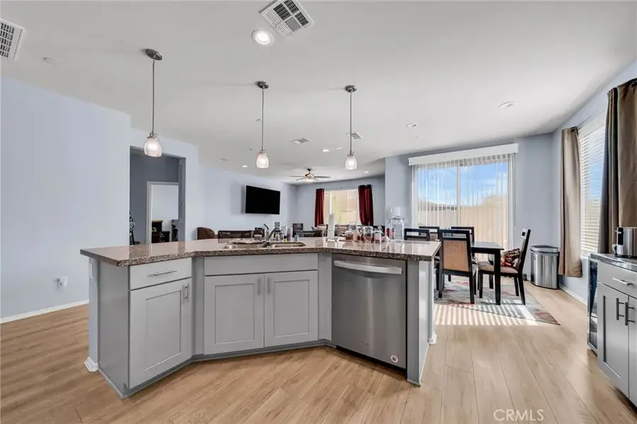 30084 Leeward Court, Menifee, CA 92584 - Image #2