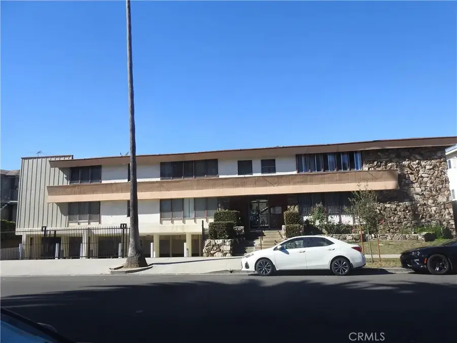 409 S Manhattan, Los Angeles, CA 90020 - Image #2