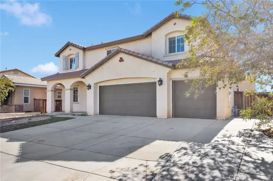 12299 Dandelion, Victorville, CA 92392 - Image #2