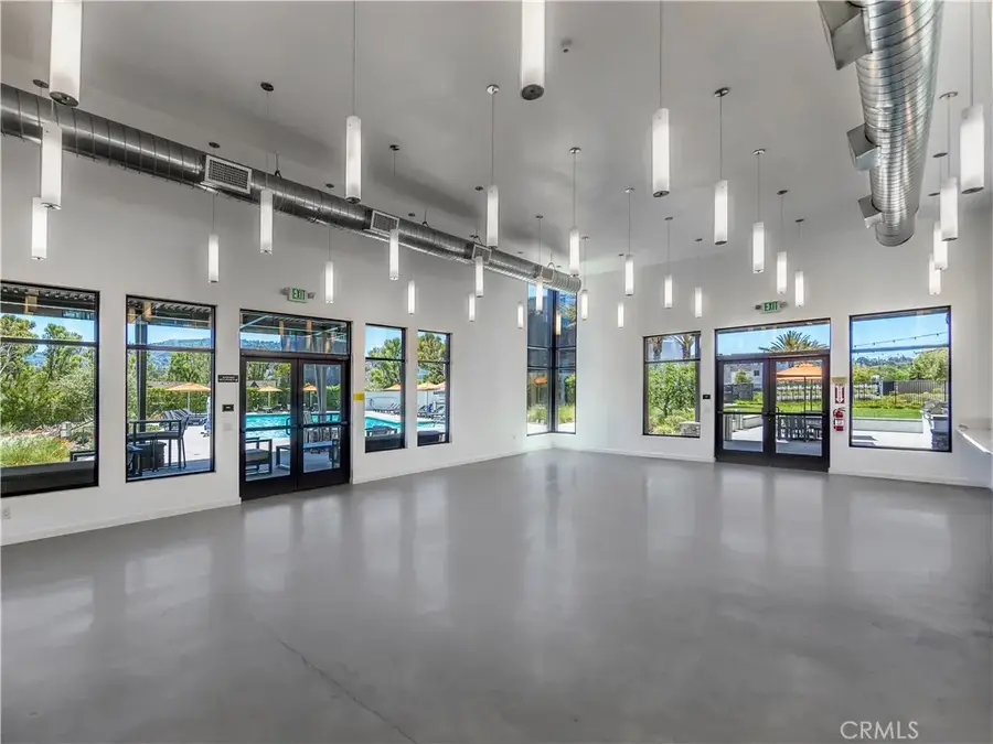 1493 Skyline Lane, San Pedro, CA 90732 - Image #3