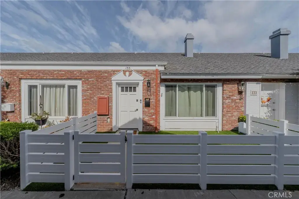 135 Morristown, Costa Mesa, CA 92626 - Image #1