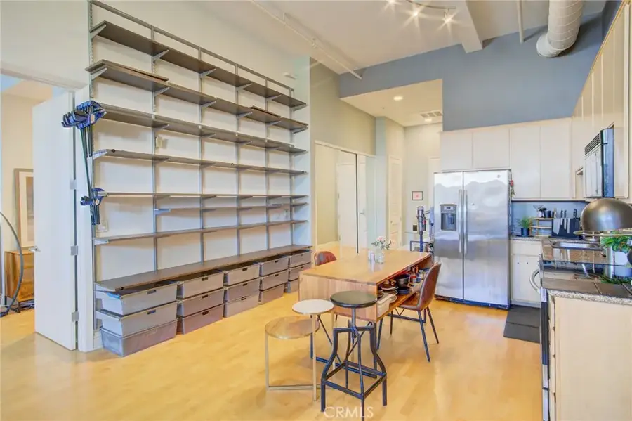 175 S Lake #402, Pasadena, CA 91101 - Image #3