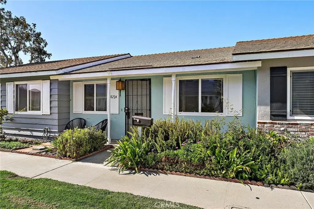 10224 Holburn Drive, Huntington Beach, CA 92646 - Image #1