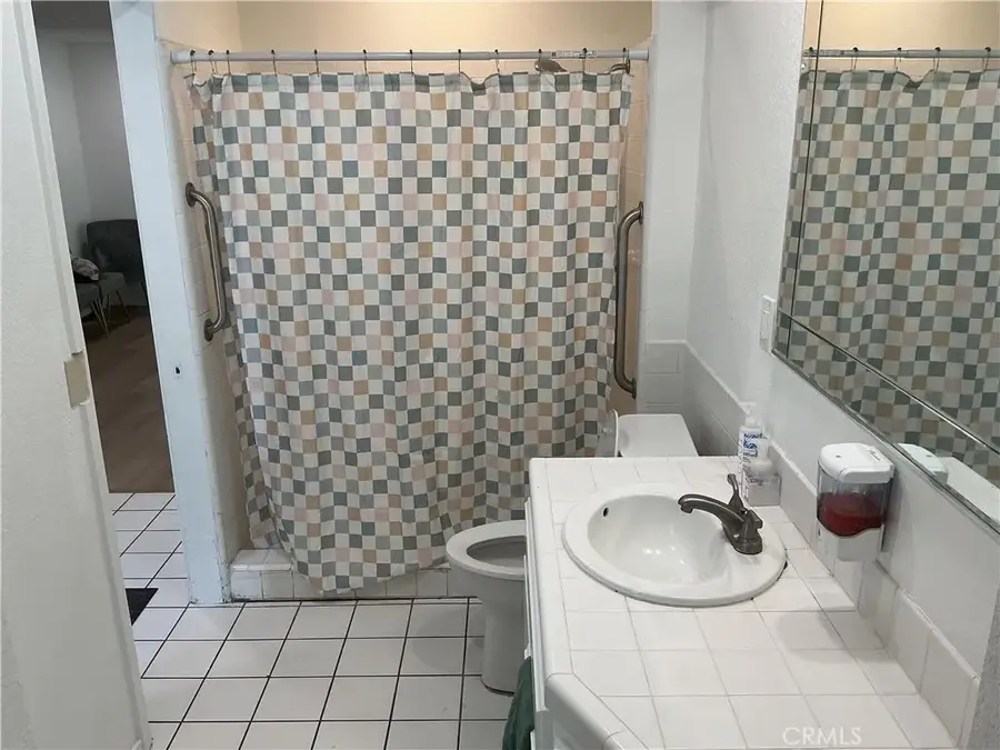 17734 Baltar Street, Reseda, CA 91335 - Image #2