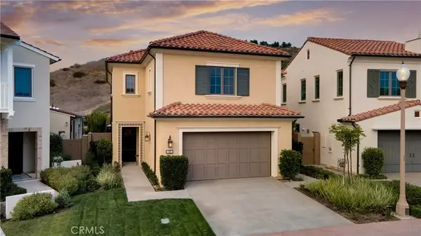343 Paradiso, Irvine, CA 92602