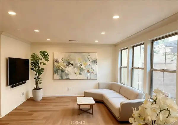 27 Maycrest, Irvine, CA 92618