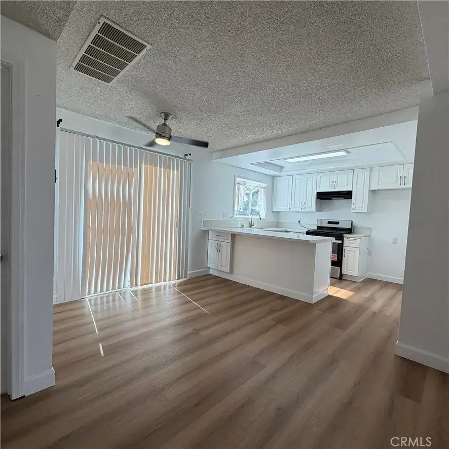 21610 S.perry Street #8, Carson, CA 90745 - Image #2