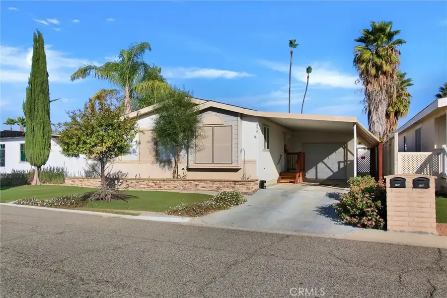 890 Santa Clara Circle, Hemet, CA 92543 - Image #2