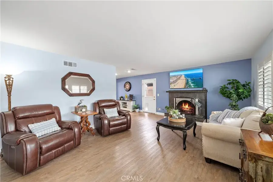 17612 Wrightwood Lane, Huntington Beach, CA 92649 - Image #3