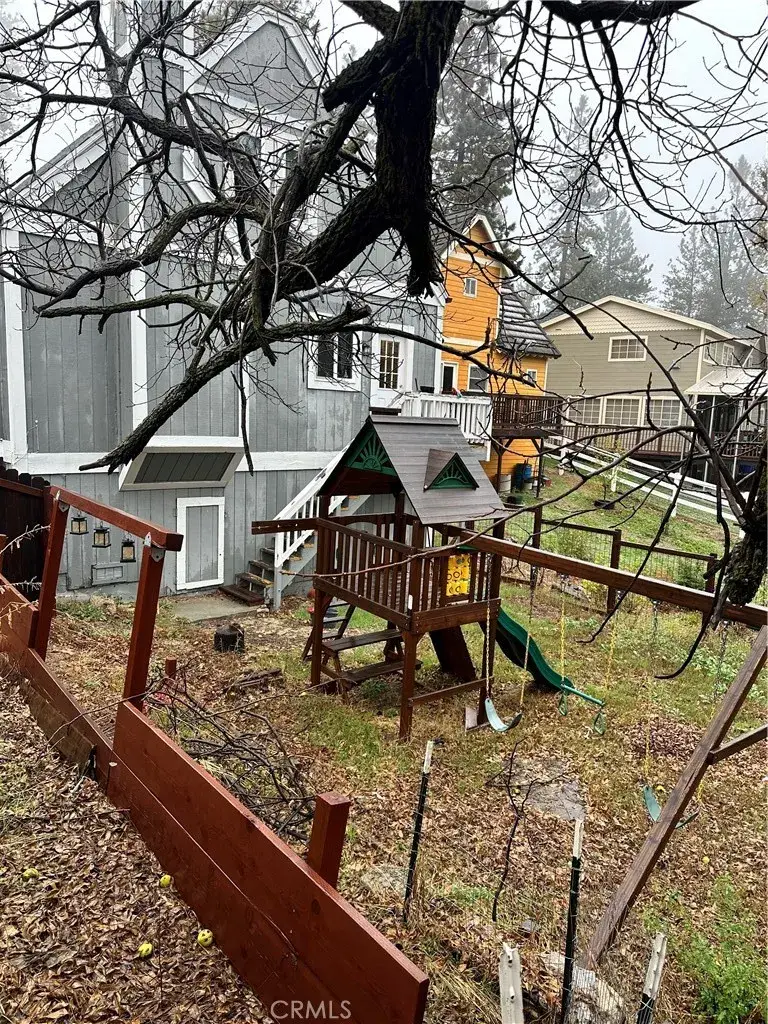 324 Forest Circle, Crestline, CA 92325 - #3