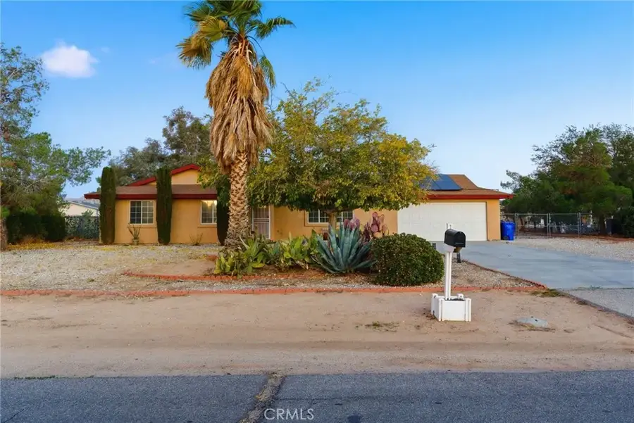 12785 Morning Star, Apple Valley, CA 92308 - Image #2