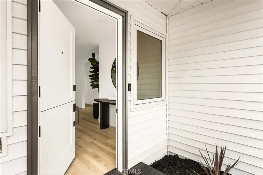 2130 Kallin Avenue, Long Beach, CA 90815 - Image #3