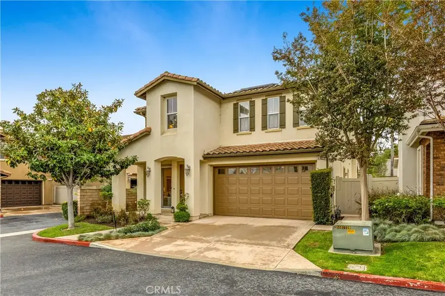 2105 Canyon Circle, Costa Mesa, CA 92627 - Image #2