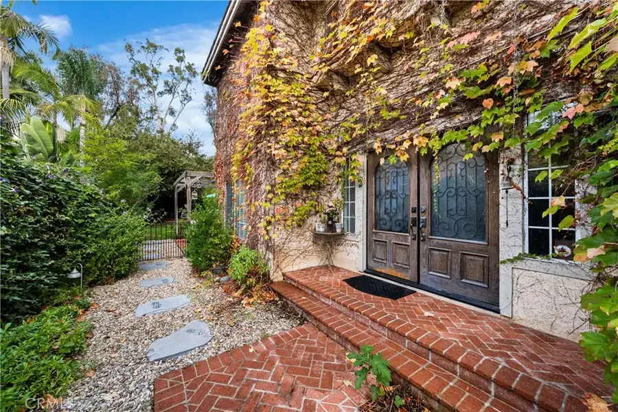 26792 Devonshire, Laguna Hills, CA 92653 - Image #2