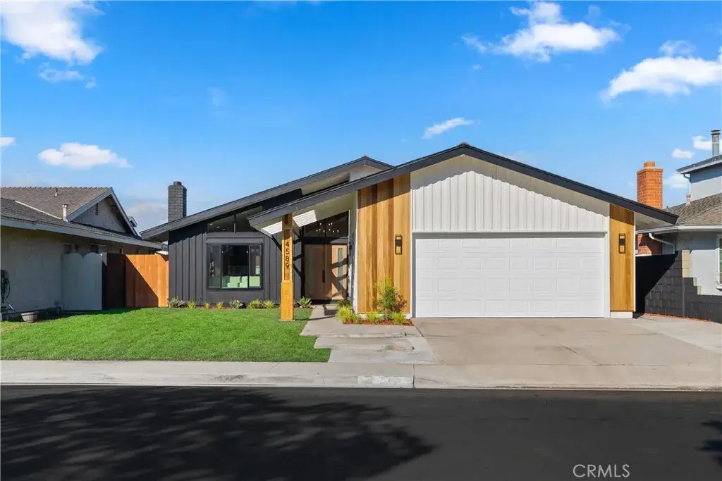 4589 Almond Avenue, Seal Beach, CA 90740 - Image #1