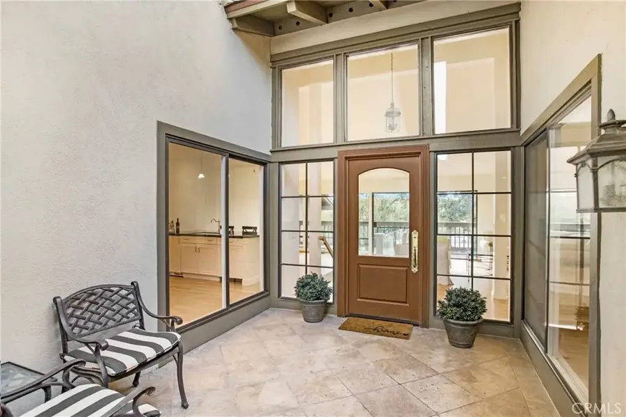 14 Vista, Irvine, CA 92612 - Image #3