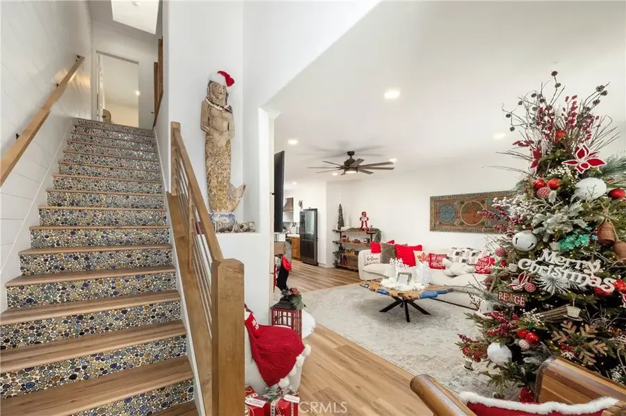 7401 Seabluff, Huntington Beach, CA 92648 - Image #3