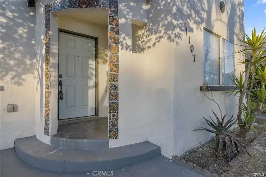 1107 Pacific, Bakersfield, CA 93305 - #1