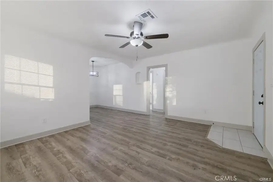 1107 Pacific, Bakersfield, CA 93305 - #3