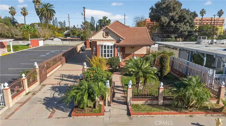 606 N Park, Pomona, CA 91768 - Image #2